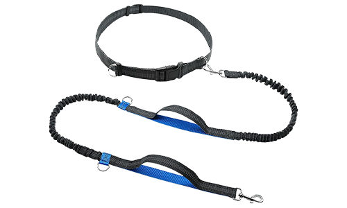 Modré hands-free běžecké vodítko pro psy, délka 70 - 120 cm, šířka 2,5 cm, nastavitelný pás, polstrované rukojeti.